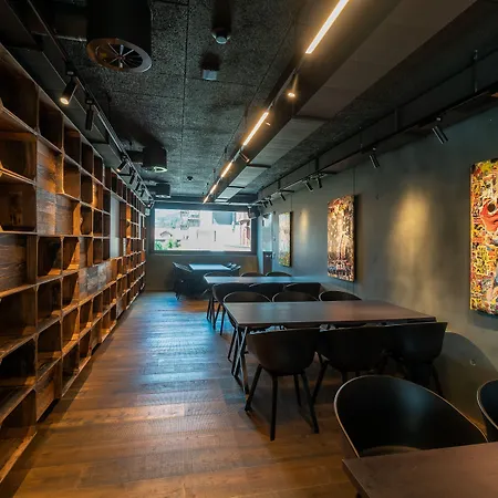 Revier Mountain 호텔 아델보덴