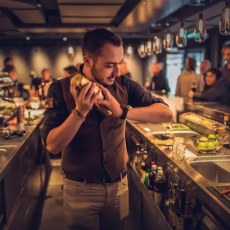 Revier Mountain 호텔 3*